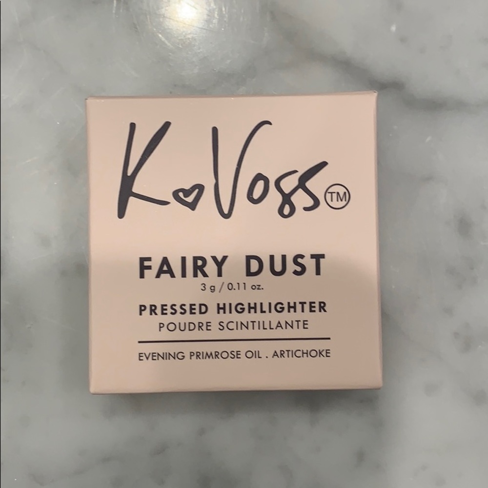 KVOSSNYC FAIRY DUST pressed highlighter: moonlight